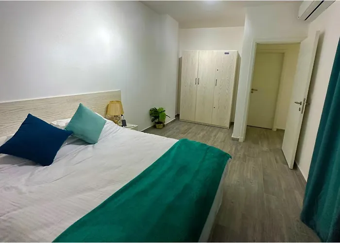 דירה Imperial Sleeps 3 - Pool Parking Wifi